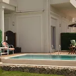 Margarita's Luxury Lejlighedshotel Agios Stefanos Avliotes (Corfu)