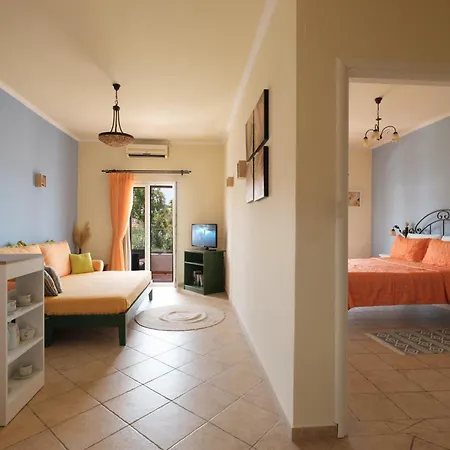 Aparthotel Margarita's Luxury *