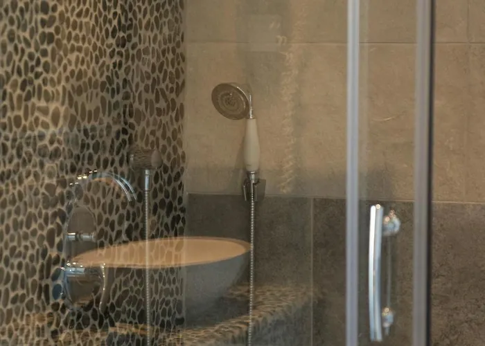 Margarita's Luxury Hotel apartamentowy Agios Stefanos Avliotes (Corfu)
