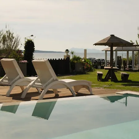 Apart Otel Margarita's Luxury Agios Stefanos Avliotes (Corfu)